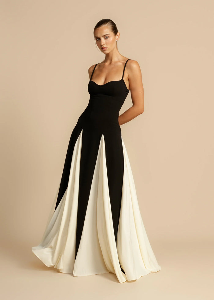 Elara Maxi Dress